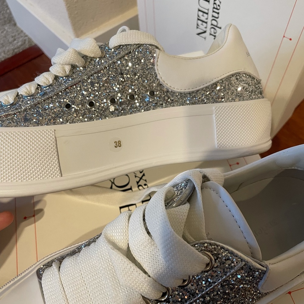 Mcqueen sneaker
